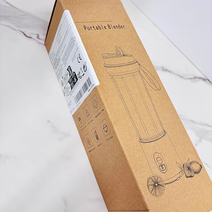 Portable Blender for Shakes and Smoothies 17Oz, Personal Blender 4000mAh USB Rechargeable, 500ml Portable Juicer for Kitchen/Travel/Gym(White)