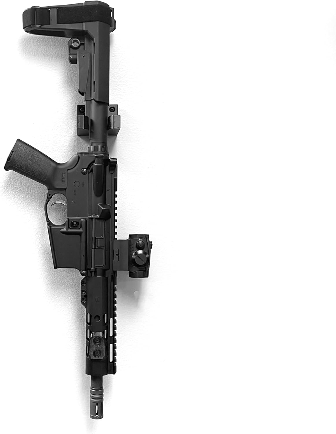 Spartan Mounts Locking .223/5.56 Rifle Mount Wall Display | Low Profile Floating Design Vertical and Horizontal Mounting Solution | Gun Room Safe Storage Organzation | Made in USA
