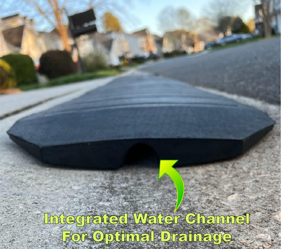 – Driveway Curb Ramps – Low Profile Car Ramps – 3 Piece Expandable Set – Made from Heavy Duty Recycled Rubber – Eliminate Scraping and Damage On Your Car Truck RV