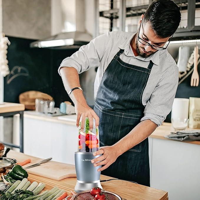 La Reveuse Personal Size Blender 250 Watts Power for Shakes Smoothies Seasonings Sauces with 1 Piece 15 oz Cup,1 Piece 10 oz Mug,BPA-free (Pearl Blue)