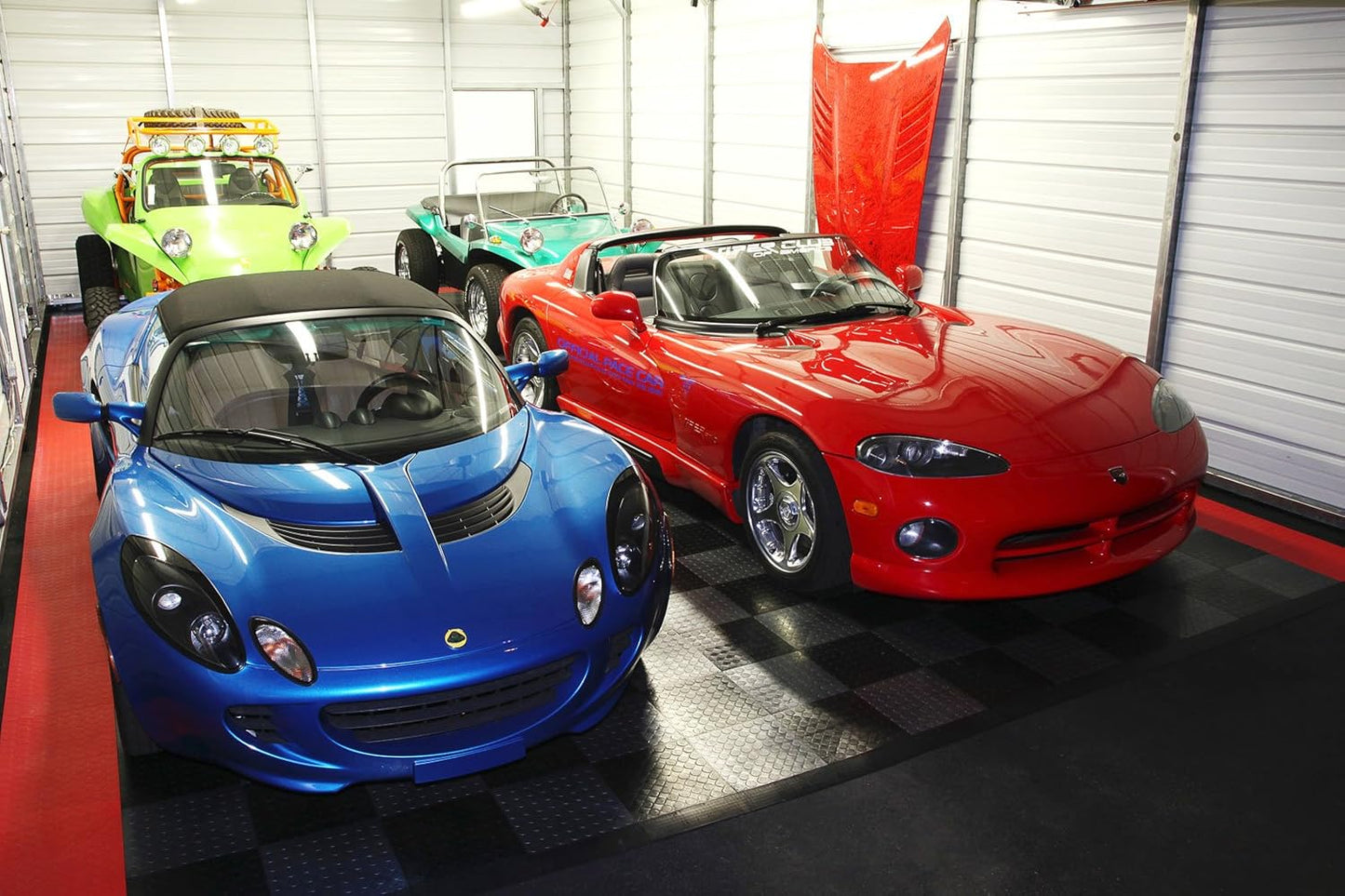 Big Floors RaceDeck CircleTrac, Interlocking Non-Slip Garage Flooring Tile, Durable, Modular, Heavy-Duty Copolymer, Easy Install (White, 48 Pack of 12 x 12" Tiles)