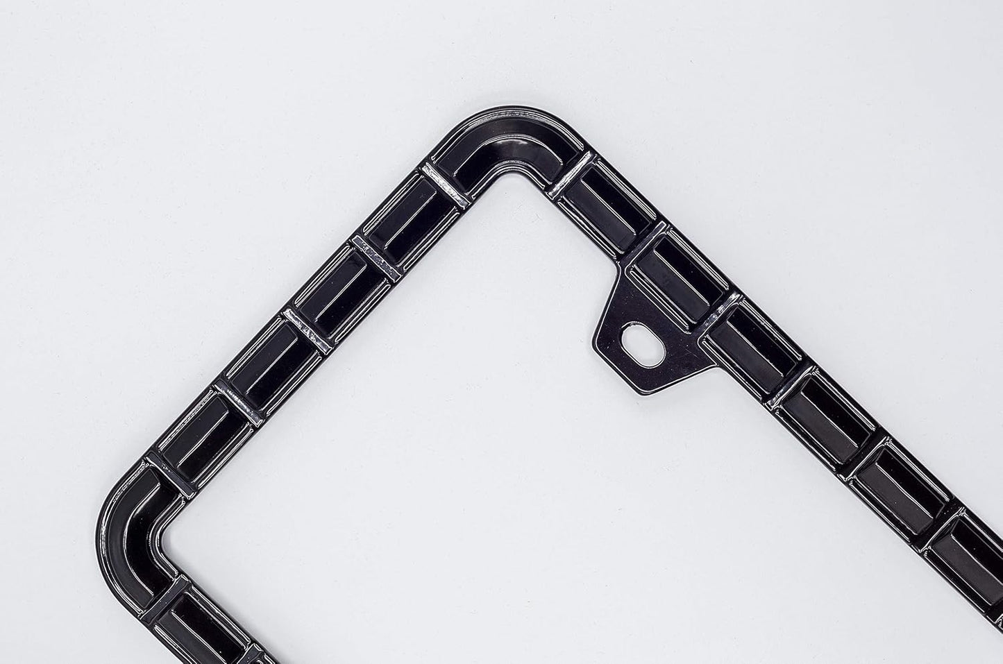 3D Chrome License Plate Frames, Pure Zinc Alloy Metal (Chain Pattern with Black Color)