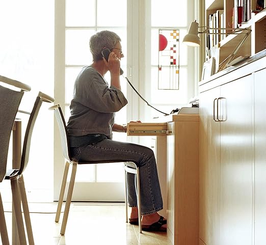 Sacroiliac Hip Belt for Women and Men That Alleviates Sciatic, Pelvic, Lower Back, Leg and Sacral Nerve Pain Caused by Si Joint Dysfunction| Trochanter Brace (Petite, Black)