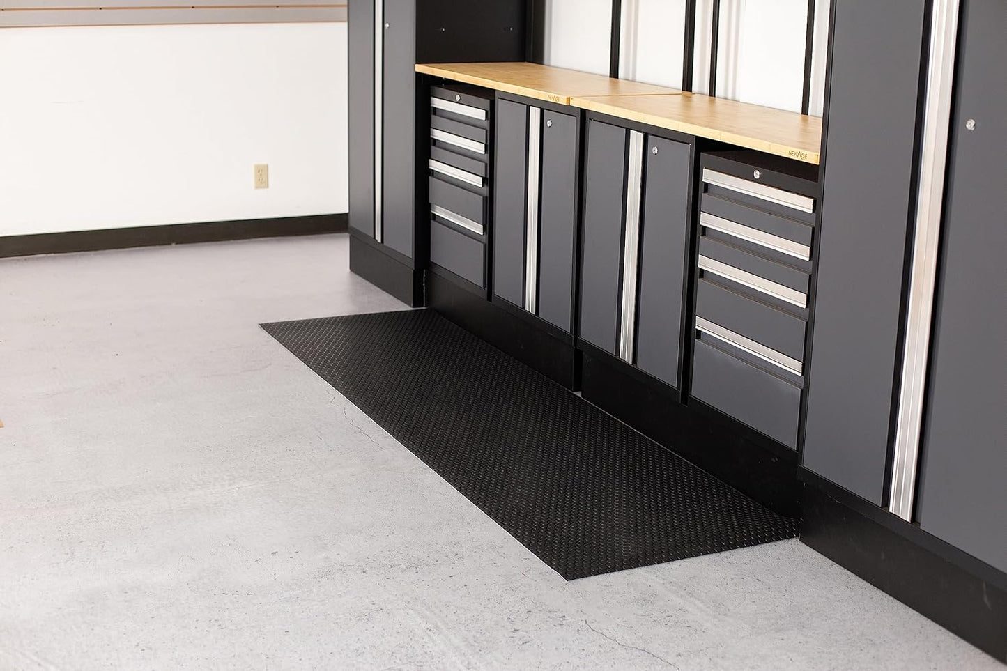 G-Floor Performance Vinyl Garage Runner Small Coin Pattern (Midnight Black, 27" x 96")