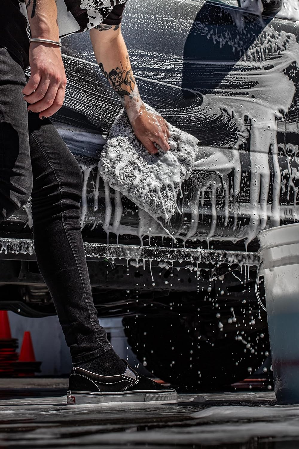 Adam's Polishes Microfiber 10” Car Wash Pad - Safe, Scratch-Free Washing for All Vehicle Surfaces - White, Grey - 10 x 10 Inches - 70/30 Microfiber & Foam - Machine Washable